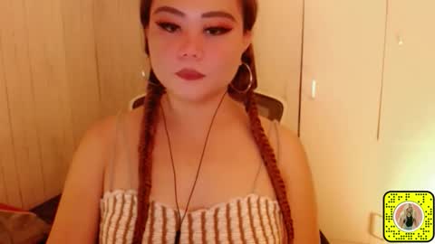 Snapshot of darkbirde chatting on 12-15-25, 07:07 Rose Dawson online show from 12-15-25, 07:07