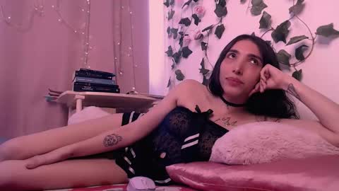  Candy   online show from 10-13-25, 06:08