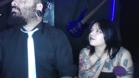 darkclothes online show from 11-23-25, 01:16