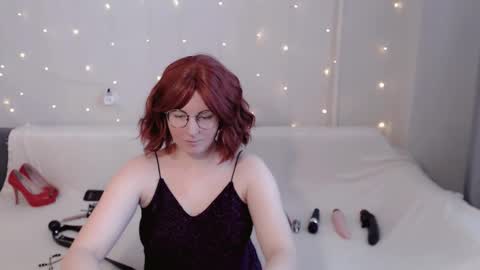 Kelly online show from 03-24-26, 08:08