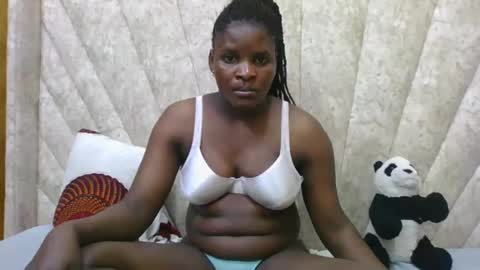 SHANICE online show from 10-20-25, 06:52