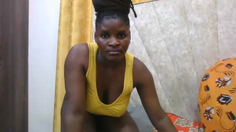 SHANICE online show from 10-31-25, 12:11