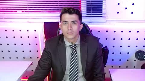 DARKO0717 online show from 10-30-25, 10:27