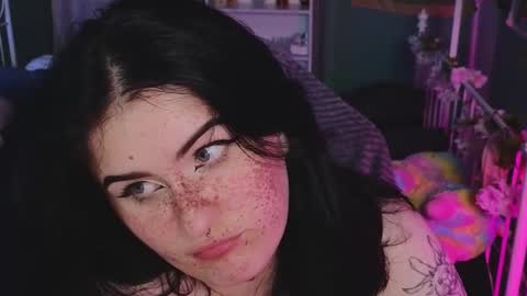 Shine online show from 11-12-25, 06:47