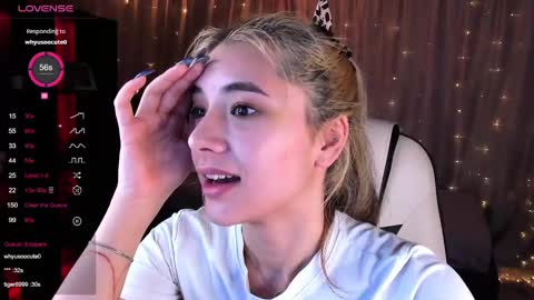 Belle online show from 02-15-25, 08:22