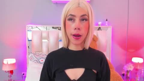 darlyn_tenderhot__ online show from 10-12-25, 11:15