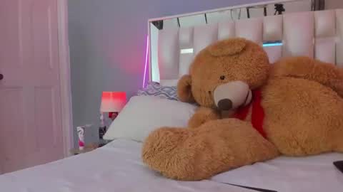 darlyn_tenderhot__ online show from 10-17-25, 07:11