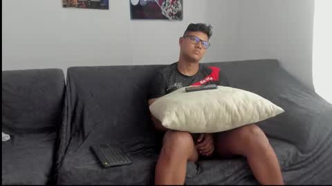 Darren lemus online show from 11-13-25, 02:49