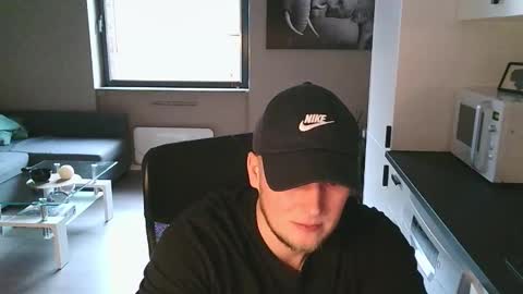 Snapshot of dartanjanas chatting on 11-02-25, 11:56 Dario online show from 11-02-25, 11:56