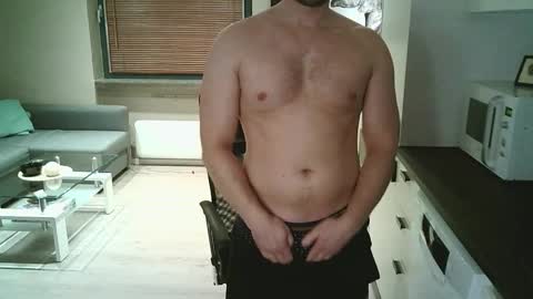 Snapshot of dartanjanas chatting on 11-26-25, 10:00 Dario online show from 11-26-25, 10:00