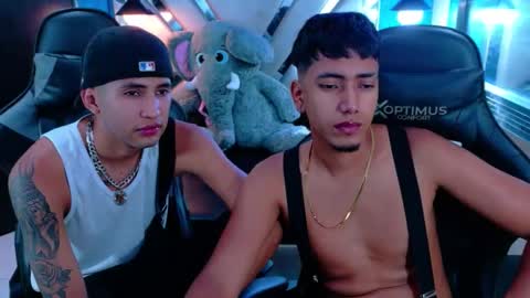 darwinandbrayan online show from 11-11-25, 03:39