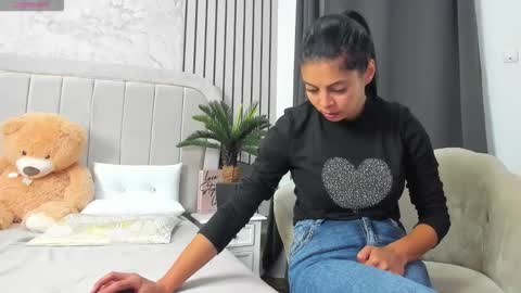 Darya online show from 11-18-25, 04:28