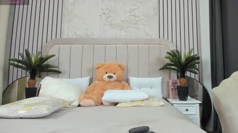 Darya online show from 11-21-25, 04:33