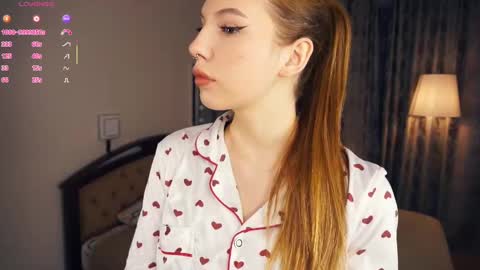 Lana online show from 03-05-25, 06:44