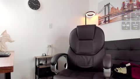 Snapshot of dash_bukoski chatting on 01-16-26, 12:42 Dash online show from 01-16-26, 12:42