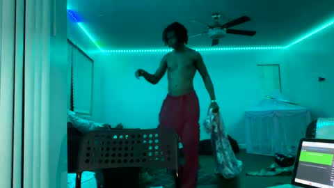 Snapshot of datb0igud chatting on 12-26-24, 10:59 LushLavish online show from 12-26-24, 10:59