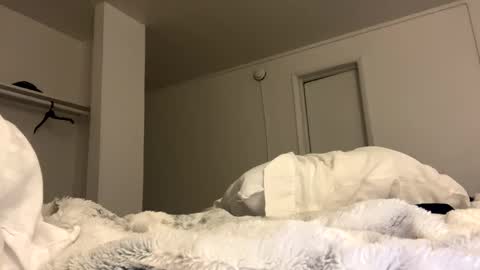 Datbabylaela online show from 12-25-24, 10:37