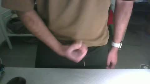 Snapshot of datdicktho69 chatting on 01-11-25, 06:35 Daniel Myers online show from 01-11-25, 06:35