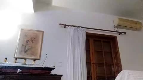 Snapshot of dattygial chatting on 10-10-25, 08:19 dutty boi online show from 10-10-25, 08:19