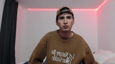 Snapshot of dave_hot1 chatting on 12-03-25, 03:14 David online show from 12-03-25, 03:14