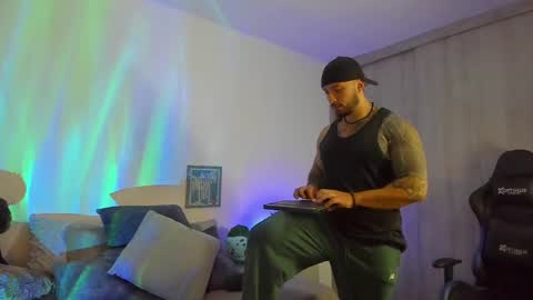 DAVE MAX online show from 11-07-25, 03:50