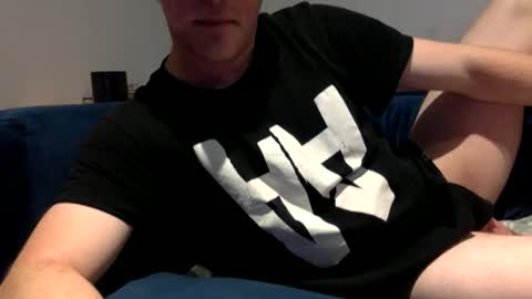 Snapshot of daveb709709709 chatting on 11-12-25, 02:45 daveb709709709 online show from 11-12-25, 02:45