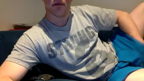 Snapshot of daveb709709709 chatting on 11-19-25, 02:55 daveb709709709 online show from 11-19-25, 02:55