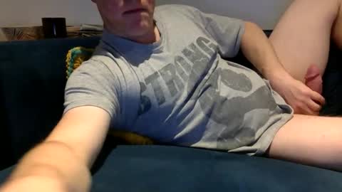 Snapshot of daveb709709709 chatting on 12-02-25, 03:01 daveb709709709 online show from 12-02-25, 03:01