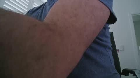 davesu12345 online show from 02-25-26, 08:13