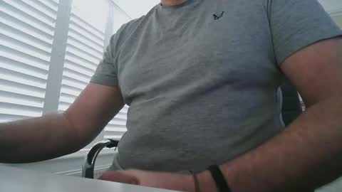 davesu12345 online show from 03-02-26, 07:48