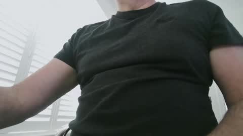 davesu12345 online show from 03-23-26, 08:40