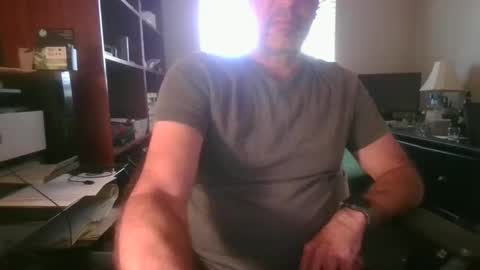 Snapshot of davethebooky chatting on 10-18-25, 05:25 Dave online show from 10-18-25, 05:25