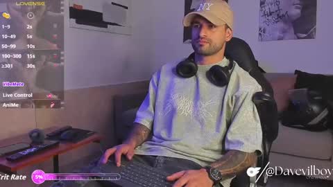 Daves online show from 10-05-25, 02:48