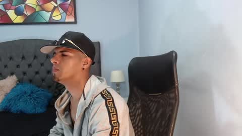 Snapshot of david_bandercock chatting on 12-08-24, 05:29 david_bandercock online show from 12-08-24, 05:29