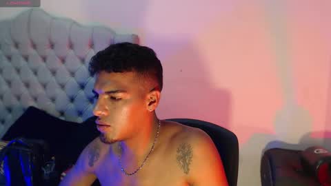 Snapshot of david_bandercock chatting on 11-12-25, 05:08 david_bandercock online show from 11-12-25, 05:08