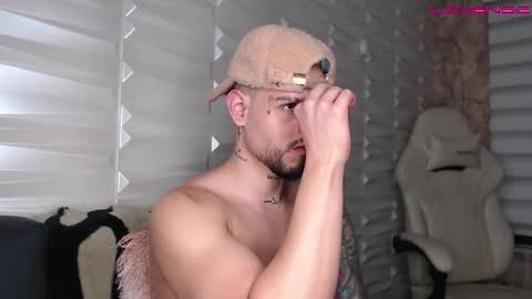 David col11 online show from 11-24-25, 02:11