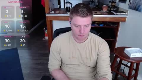 Snapshot of david_dixon1990 chatting on 02-26-25, 09:16 David online show from 02-26-25, 09:16