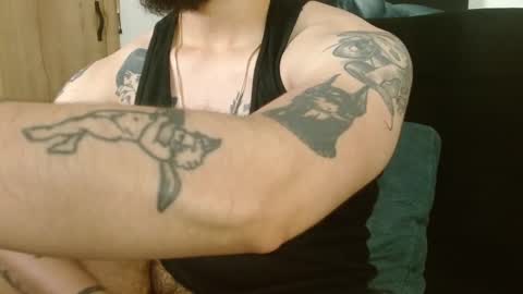 Twitter davidsanctum online show from 10-23-25, 09:13