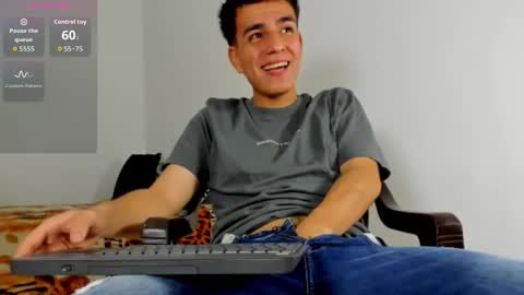 Snapshot of david_hot08 chatting on 02-24-26, 06:44 DAVID independent model online show from 02-24-26, 06:44