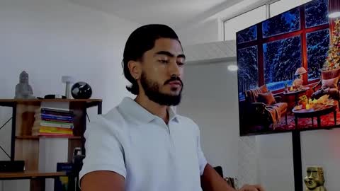 Hey im David that loves to explore and speak their fantasies. Very open talktative and nice. Feel free to chat with me online show from 12-07-24, 02:35