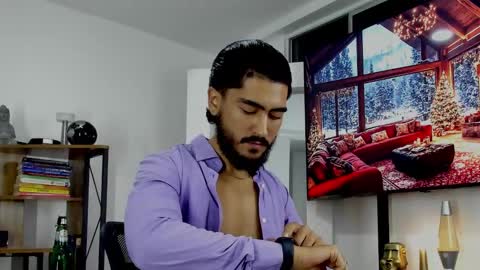 Hey im David that loves to explore and speak their fantasies. Very open talktative and nice. Feel free to chat with me online show from 12-10-24, 01:11