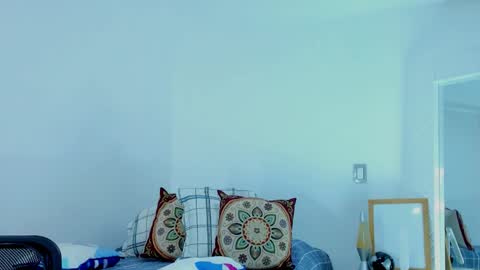 Hey im David that loves to explore and speak their fantasies. Very open talktative and nice. Feel free to chat with me online show from 11-08-25, 09:09