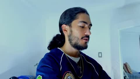 Hey im David that loves to explore and speak their fantasies. Very open talktative and nice. Feel free to chat with me online show from 11-30-25, 11:09