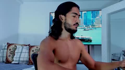 Hey im David that loves to explore and speak their fantasies. Very open talktative and nice. Feel free to chat with me online show from 02-14-26, 12:02