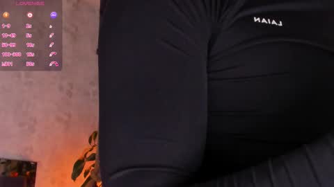 David online show from 10-21-25, 01:34