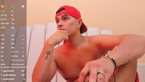 david_victoriaa online show from 02-01-25, 03:50