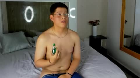 davidcruz16 online show from 09-19-25, 05:09