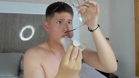 davidcruz16 online show from 09-30-25, 03:11
