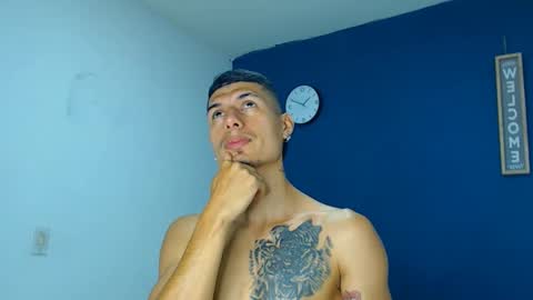 David Galvis - independent model online show from 12-20-24, 04:04