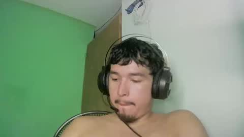 Snapshot of davidlasecuela chatting on 02-07-26, 07:01 DavidSkinny online show from 02-07-26, 07:01